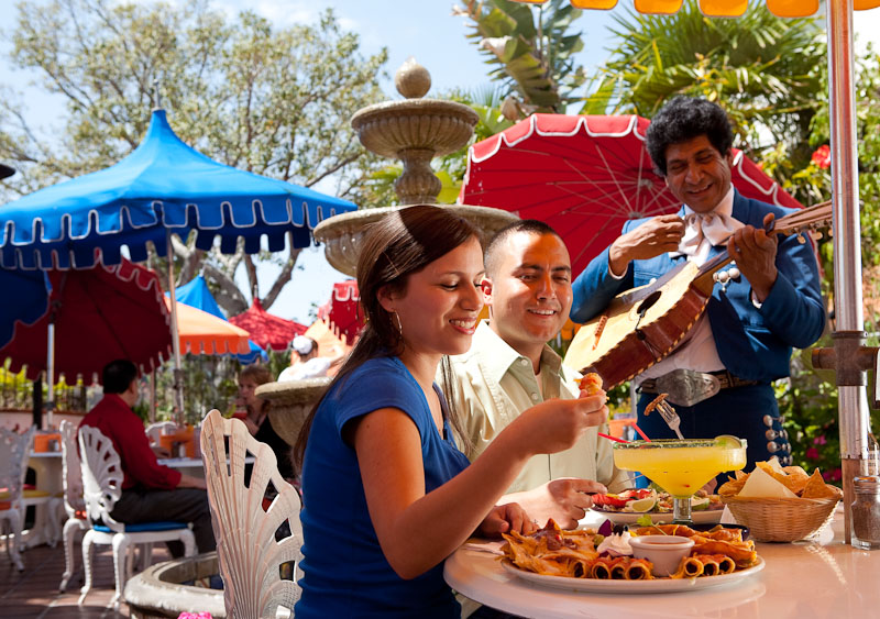 Casa de Pico 20100414 people and food photography